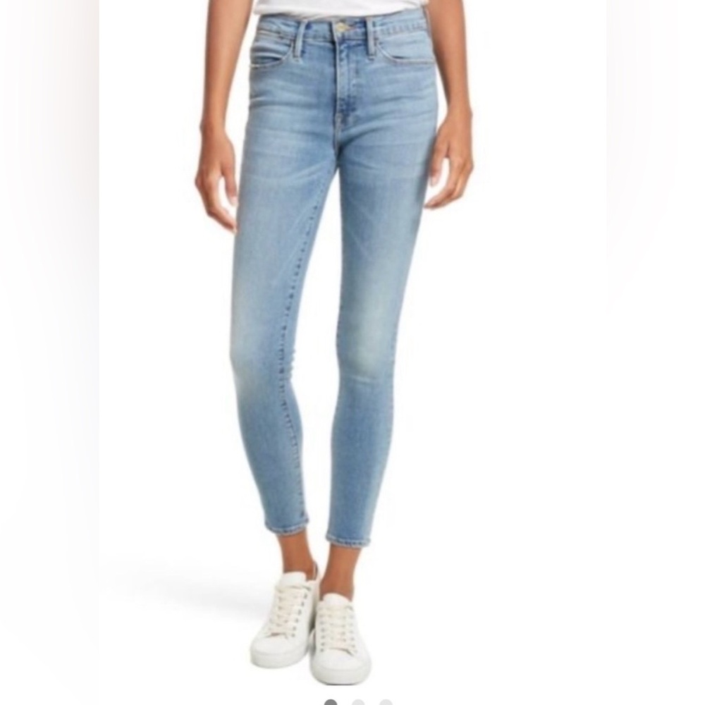 Frame Le High Skinny